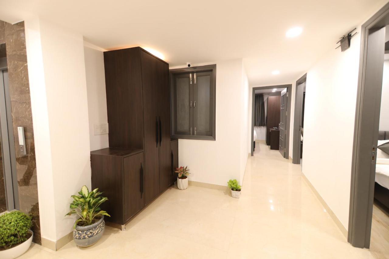 Hotel Nirpra Regency Neu-Delhi Exterior foto